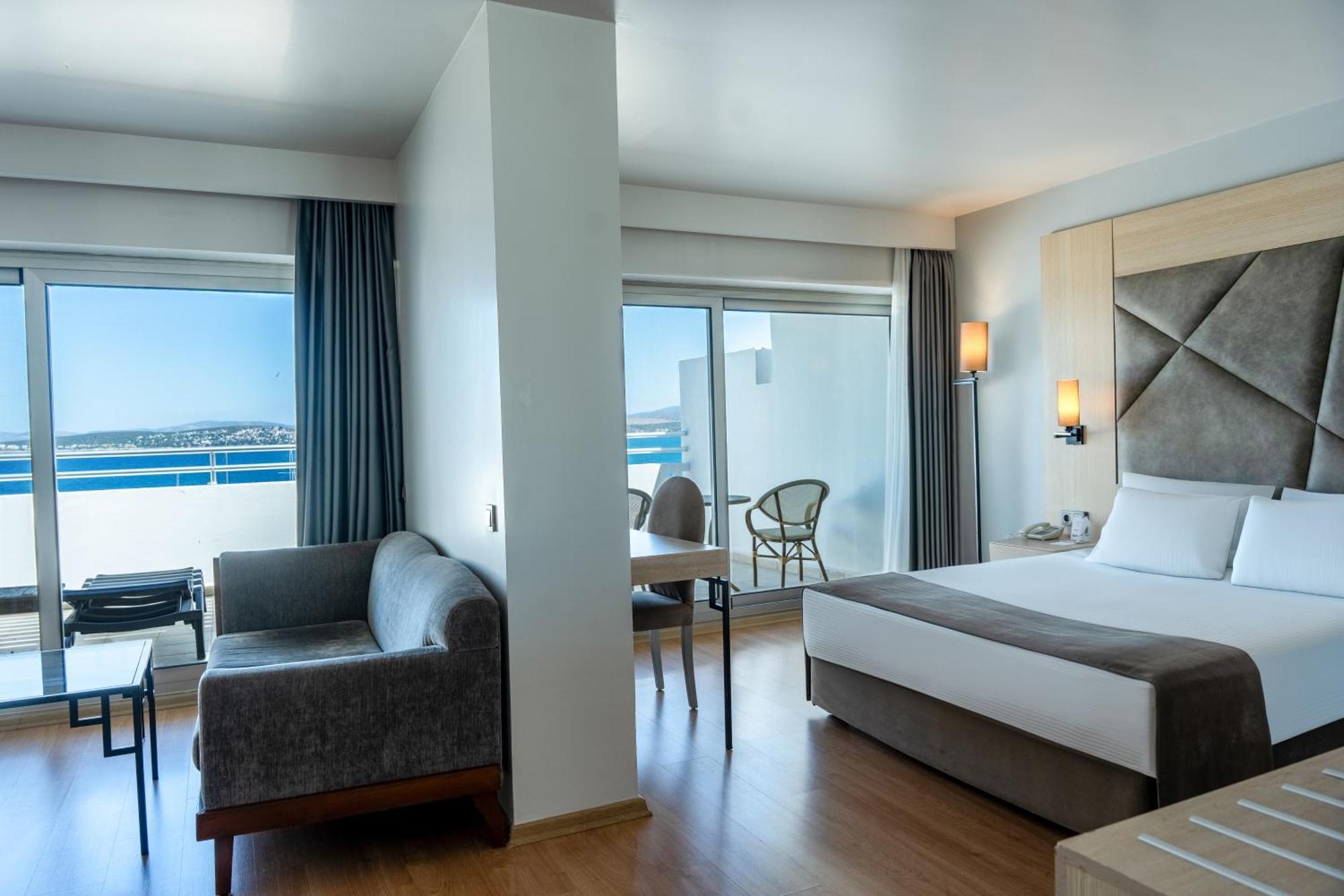 Altin Yunus Hotel & Spa - Çeşme Esterno foto