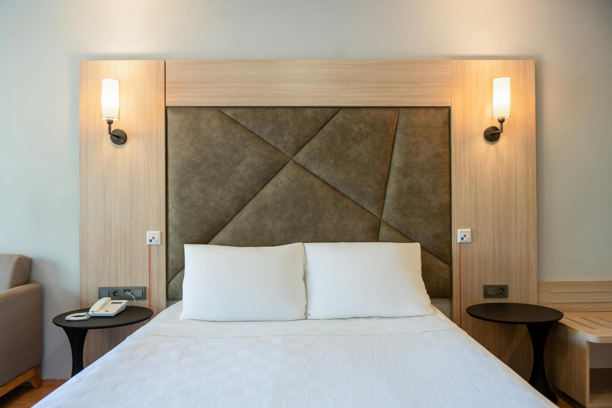 Altin Yunus Hotel & Spa - Çeşme Esterno foto