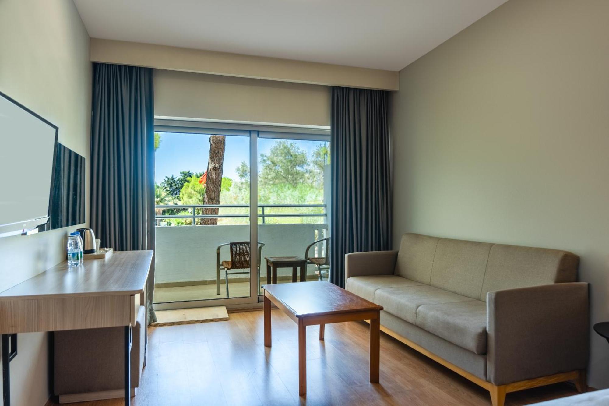 Altin Yunus Hotel & Spa - Çeşme Esterno foto